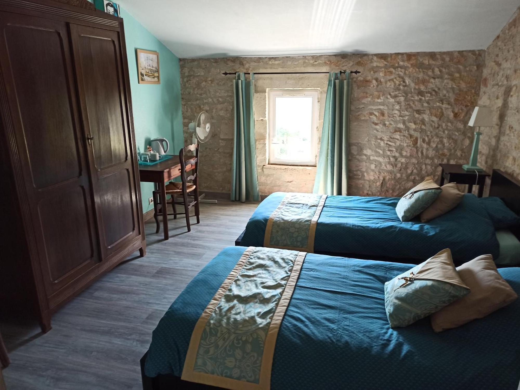 La Pastorale Bed & Breakfast Beurlay Room photo
